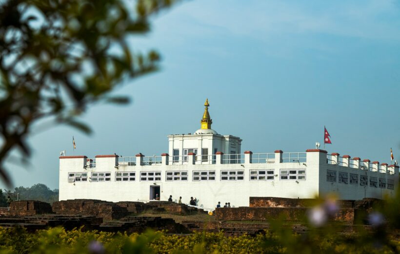 Buddhist Pilgrimage with Taj Mahal - 12 Days